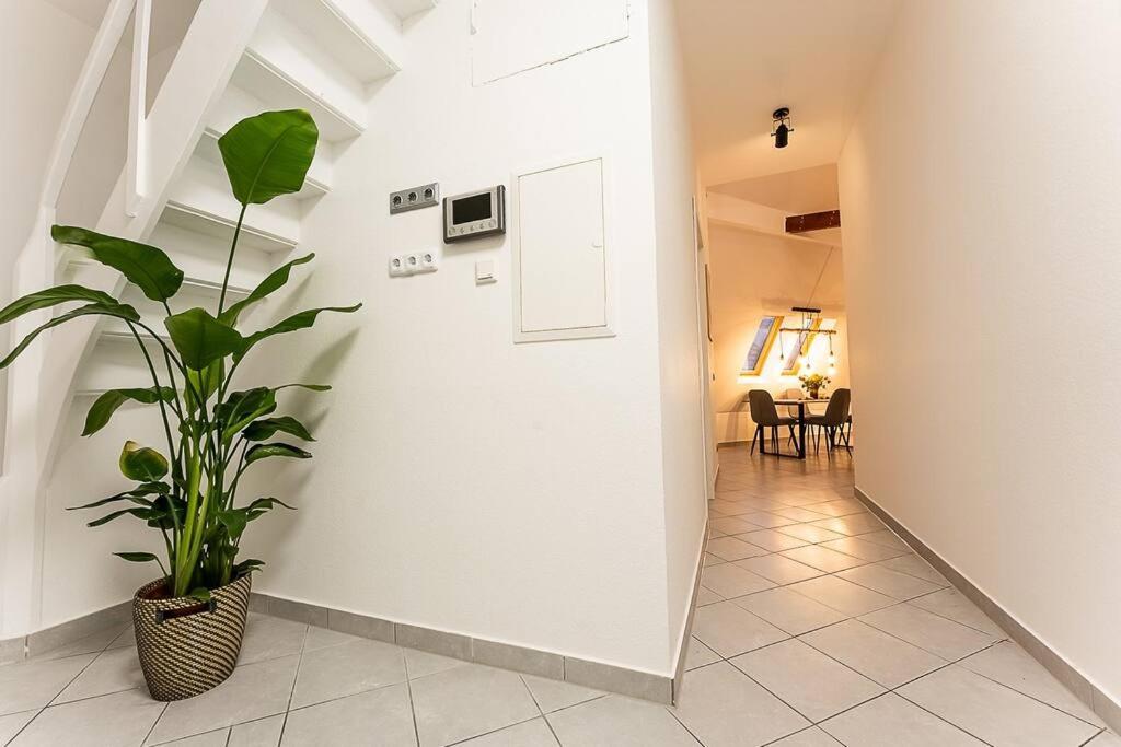 Loft Mit Billard-Tisch Und Ps4 Daire Wuppertal Dış mekan fotoğraf