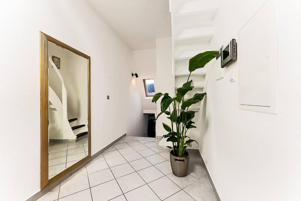 Loft Mit Billard-Tisch Und Ps4 Daire Wuppertal Dış mekan fotoğraf