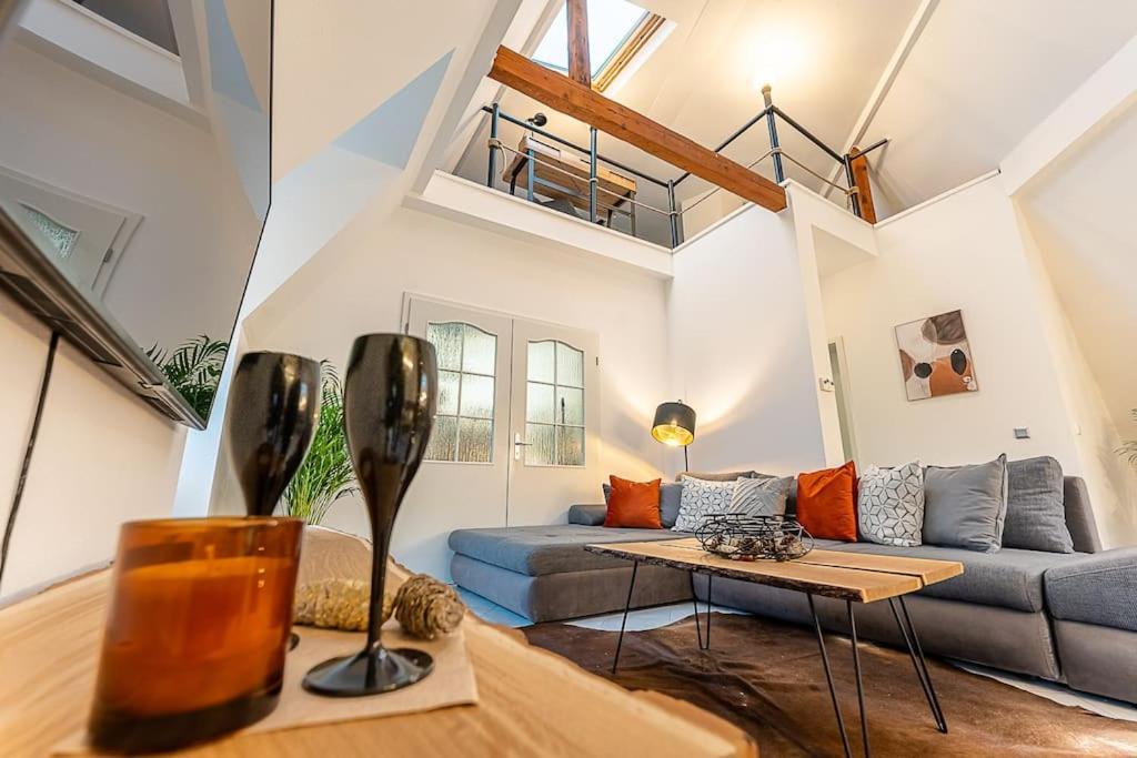 Loft Mit Billard-Tisch Und Ps4 Daire Wuppertal Dış mekan fotoğraf