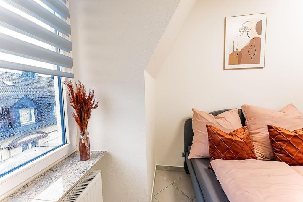 Loft Mit Billard-Tisch Und Ps4 Daire Wuppertal Dış mekan fotoğraf